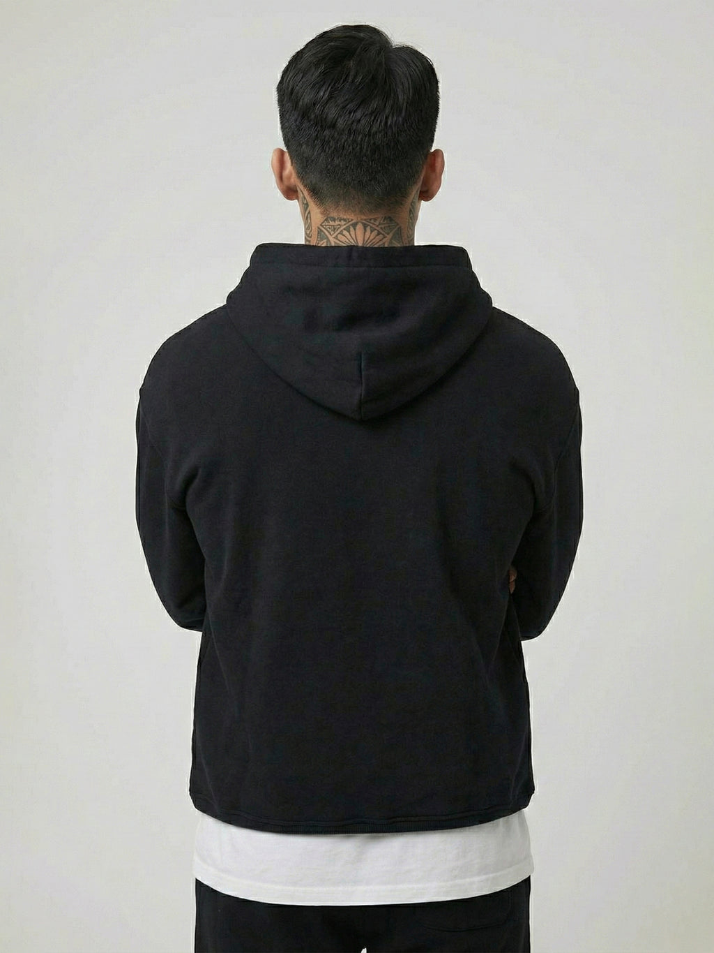 SOLID HOODIE BLACK