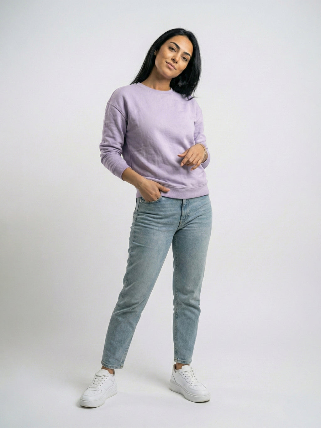 SOLID LIGHT PURPLE SWEATSHIRT